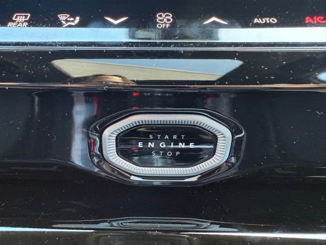 New 2026 Jeep Grand Cherokee L Summit AWD/4WD image 11