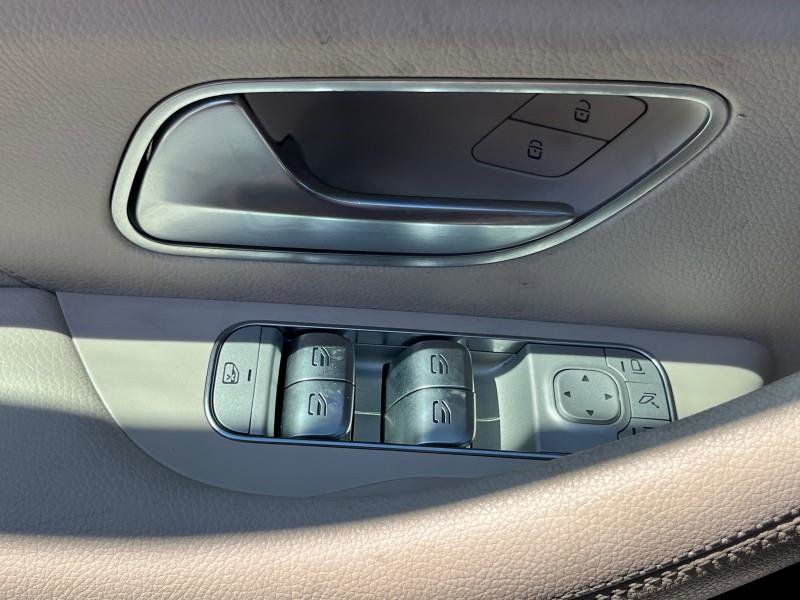 Used 2021 Mercedes-Benz GLE 350 image 29