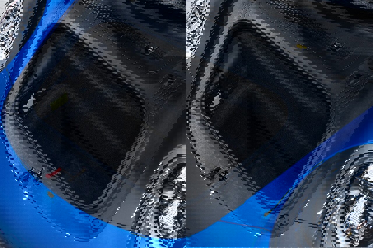 Used 2017 Porsche 911 Turbo S image 38