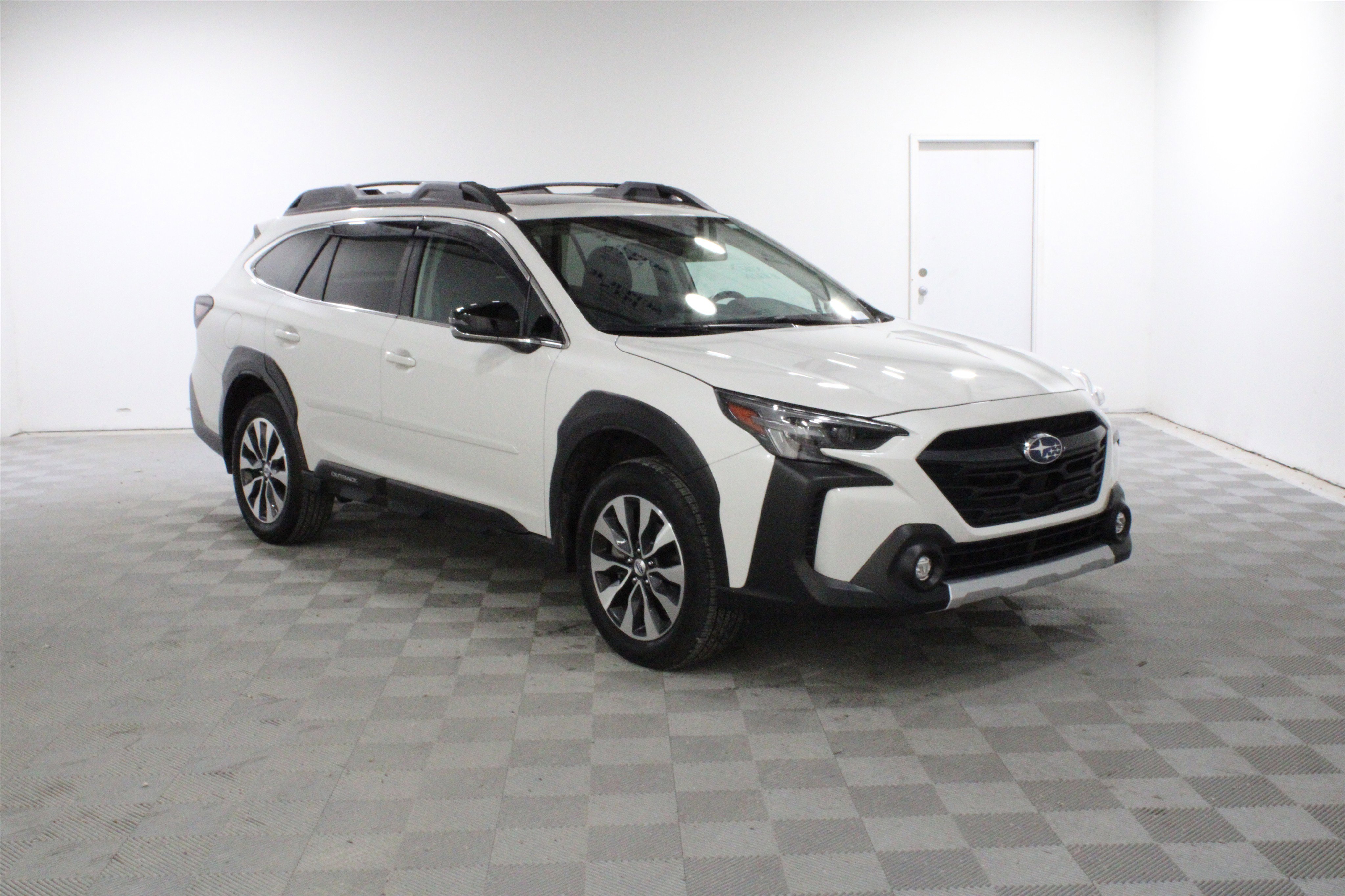 Certified 2025 Subaru Outback Limited AWD/4WD video 1