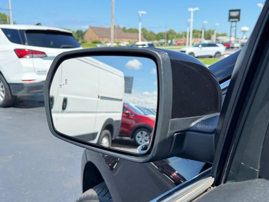 Used 2024 Ford Edge SEL AWD/4WD image 21