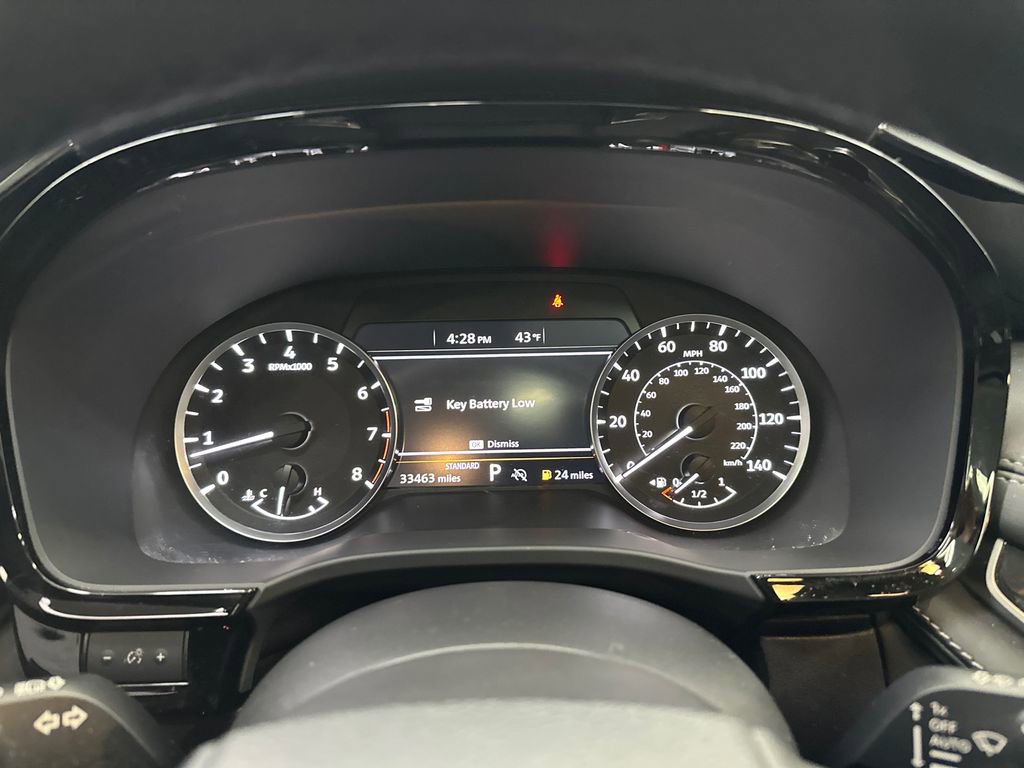 Used 2023 INFINITI QX60 Pure image 31