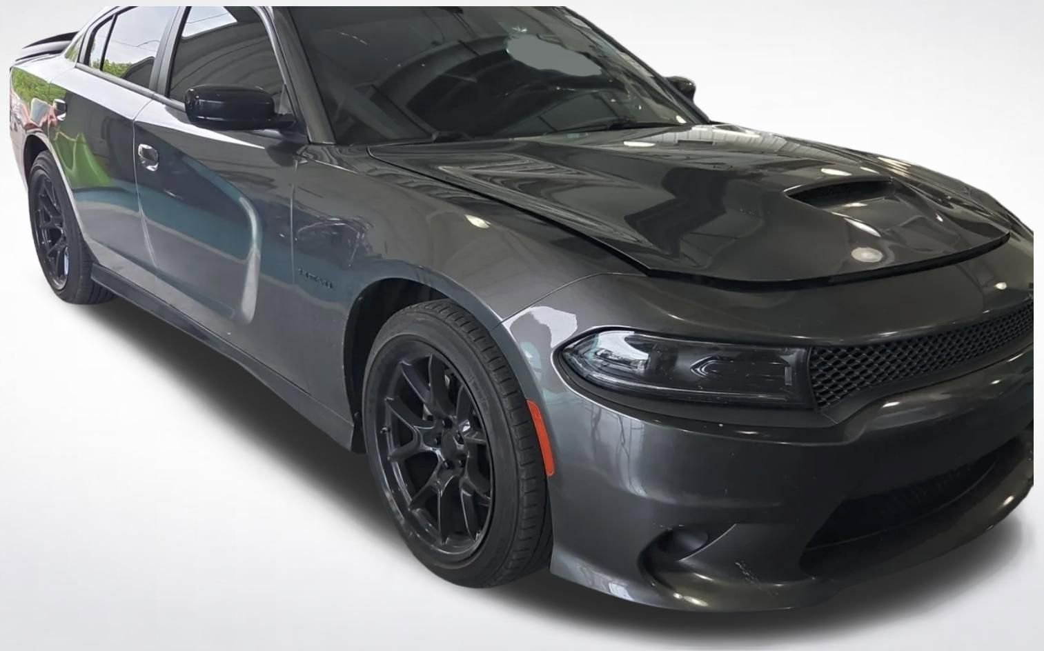 Used 2022 Dodge Charger R/T w/ Blacktop Package RWD image 12