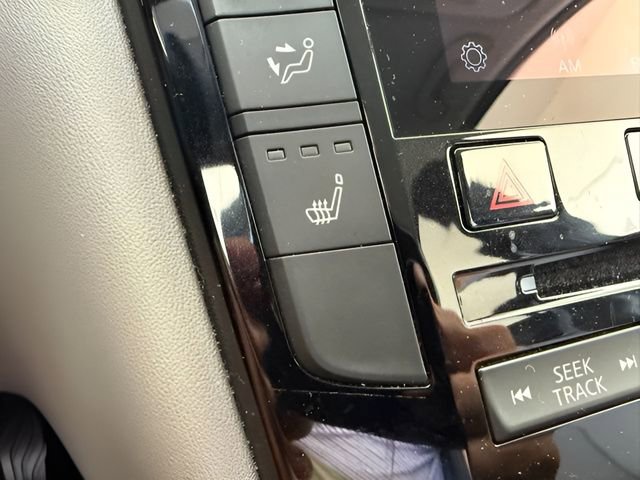 Used 2024 INFINITI QX50 Luxe image 40