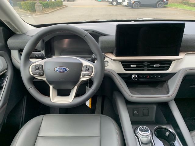 New 2026 Ford Explorer Active w/ Active Comfort Package image 19