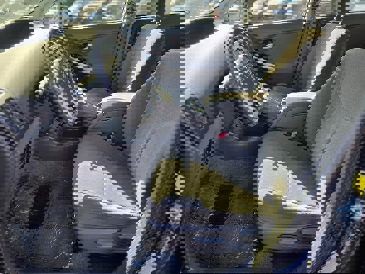 Used 2011 Toyota Prius Three image 15