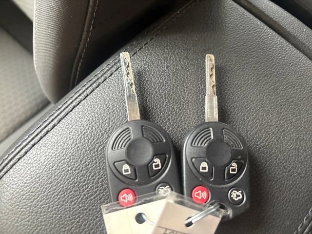 Used 2017 Ford C-MAX SE image 18