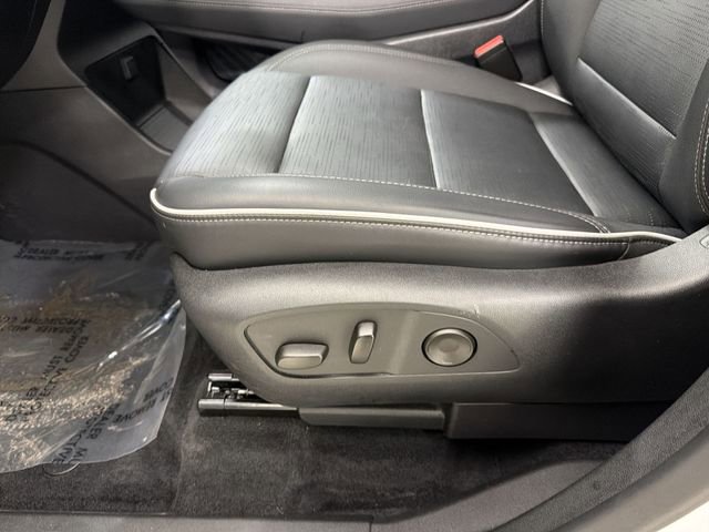 Certified 2025 Buick Enclave Sport Touring w/ Super Cruise Package image 22