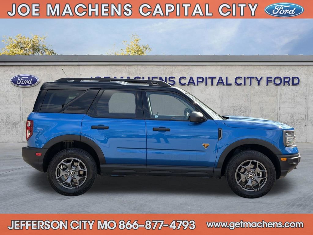 Used 2022 Ford Bronco Sport Badlands image 3