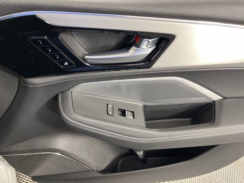 New 2026 Acura MDX w/ Technology Package image 11