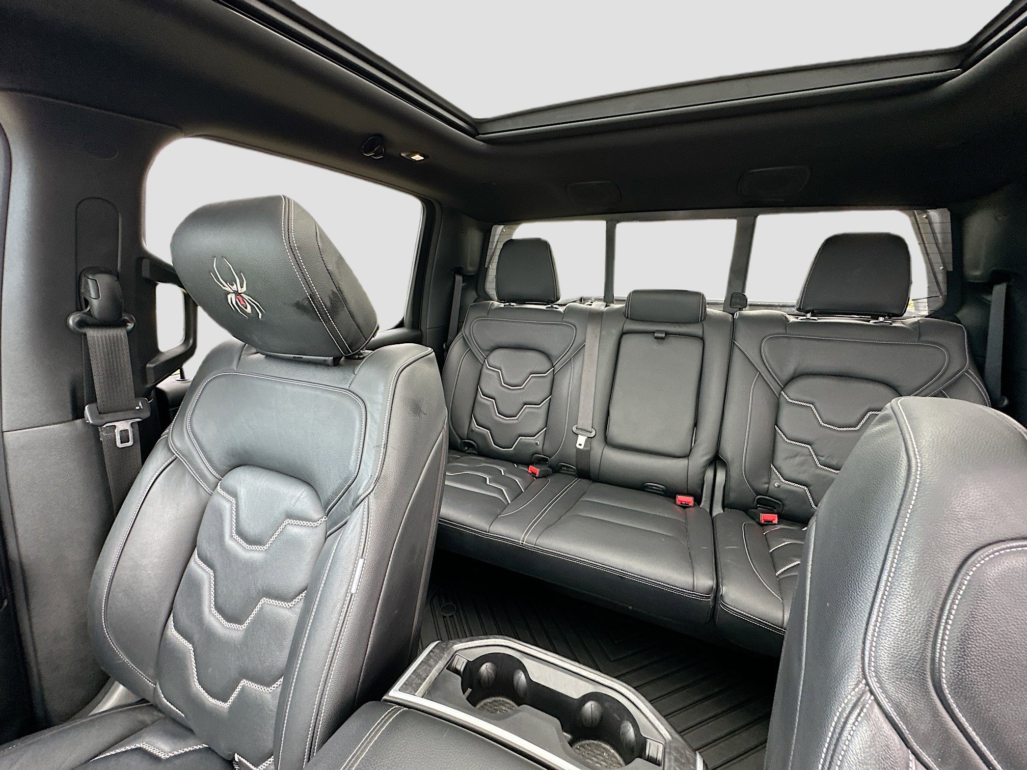 Used 2022 RAM 1500 Big Horn AWD/4WD image 38
