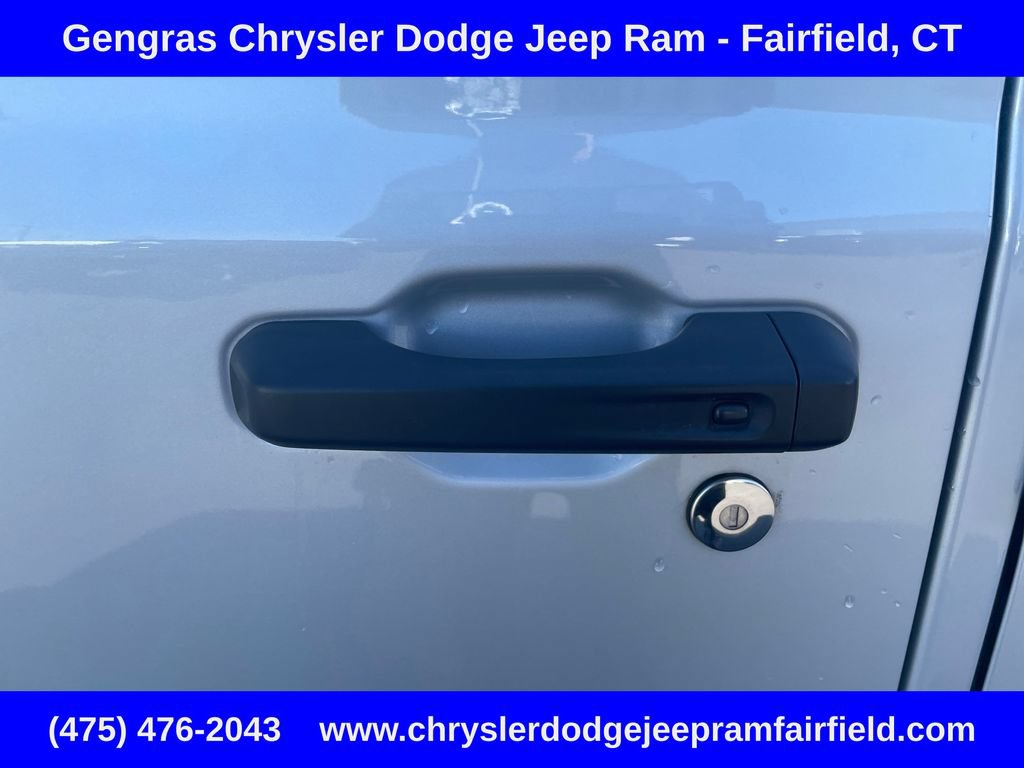 Certified 2024 Jeep Wrangler Unlimited Sahara w/ Technology Group AWD/4WD image 42