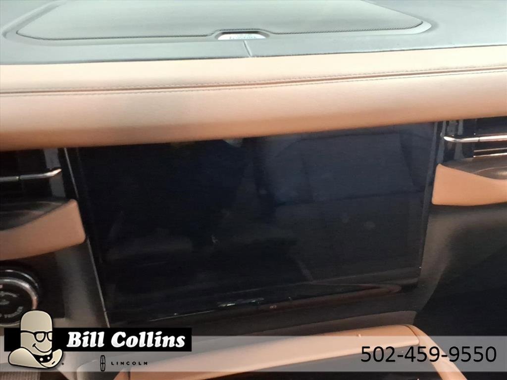New 2026 Lincoln Navigator Black Label image 17