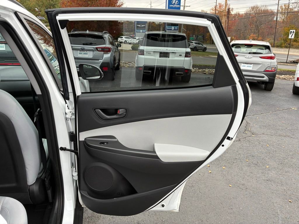 Used 2023 Hyundai Kona SEL w/ Cargo Package image 45