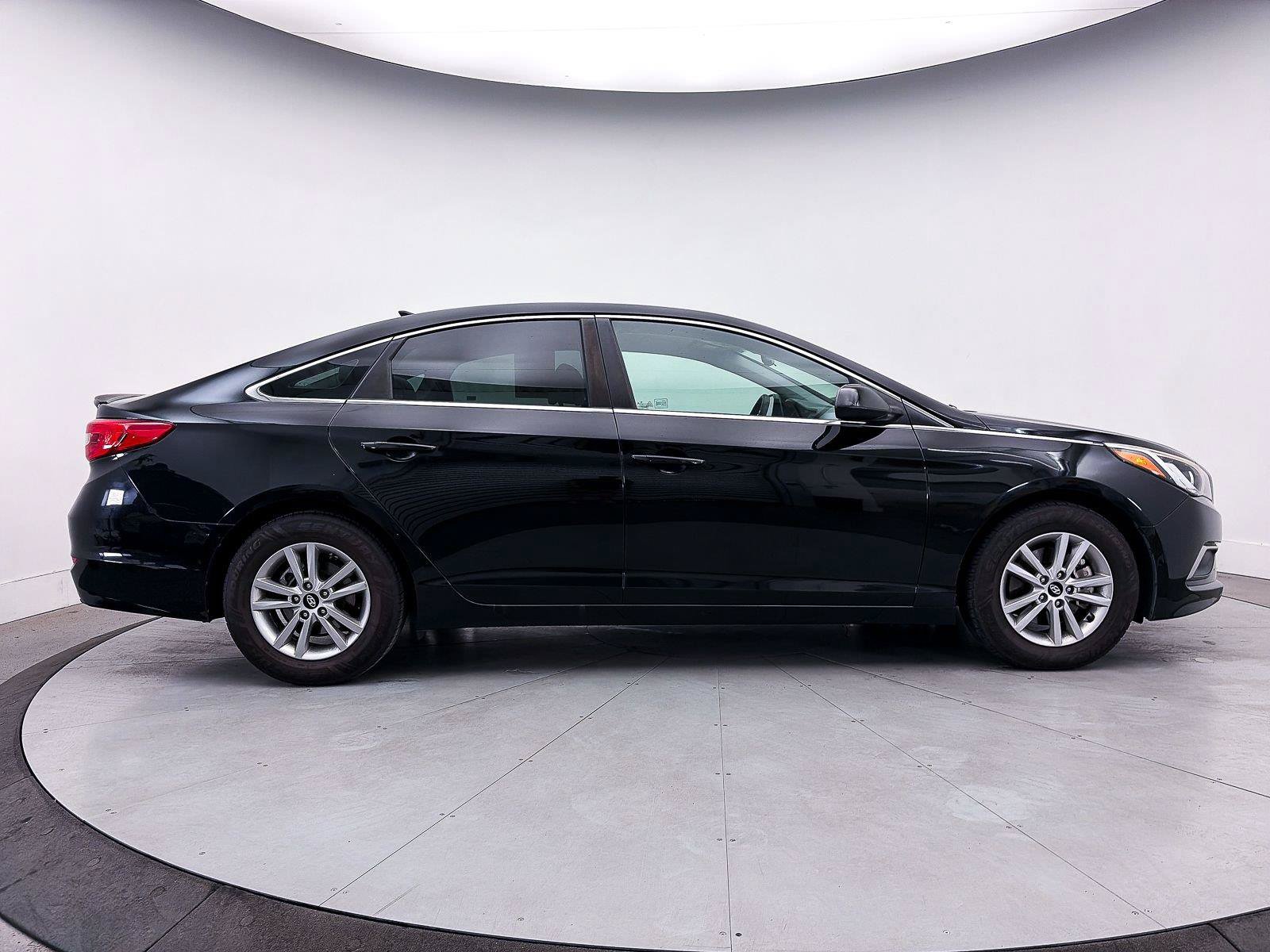 Used 2017 Hyundai Sonata SE FWD image 31