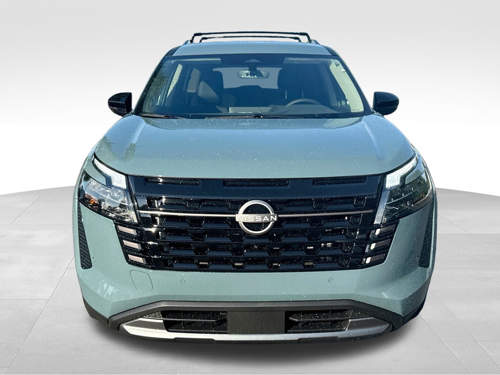 New 2026 Nissan Pathfinder SL FWD image 2