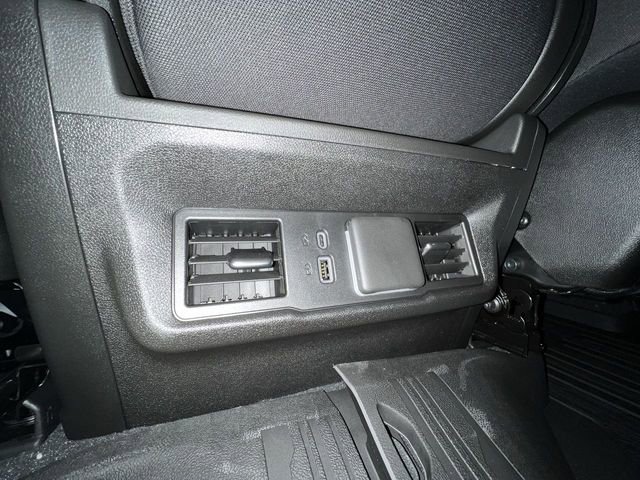 New 2026 GMC Sierra 1500 SLE image 21