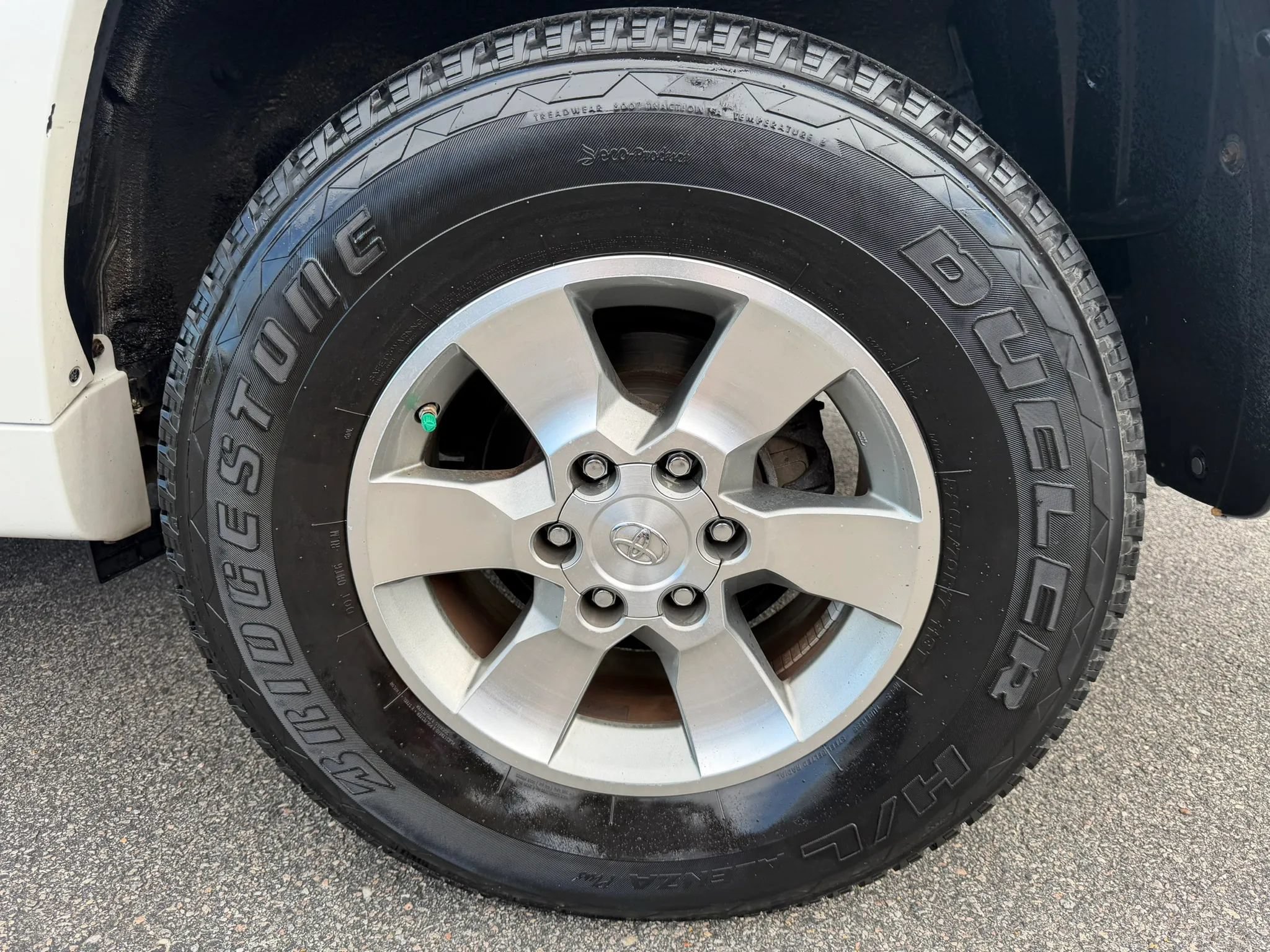 Used 2010 Toyota 4Runner SR5 AWD/4WD image 34