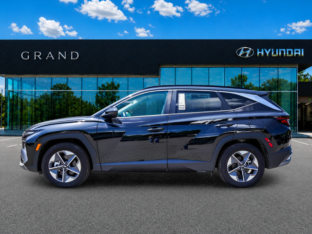 New 2026 Hyundai Tucson SEL Plus FWD image 2