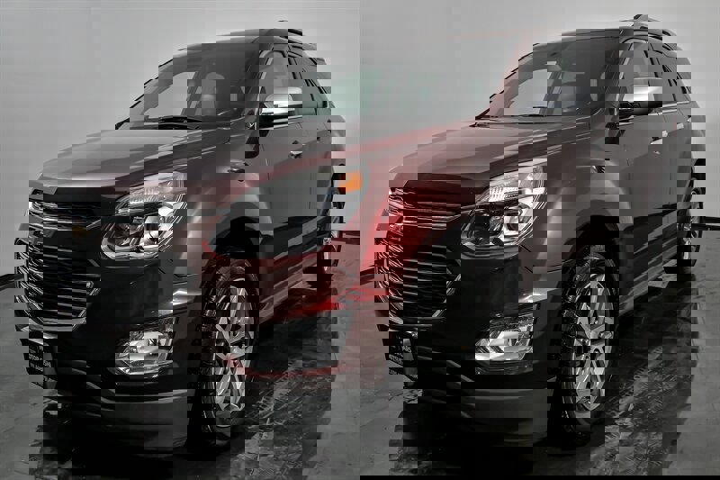 Used 2016 Chevrolet Equinox LTZ w/ Enhanced Convenience Package image 5