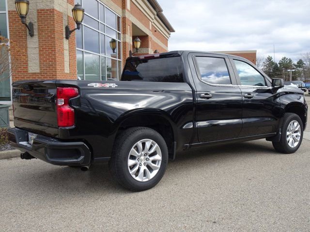 Certified 2022 Chevrolet Silverado 1500 Custom image 3