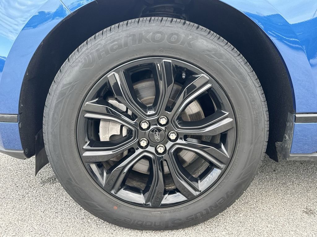 Used 2022 Ford Edge SE w/ Black Appearance Package image 18