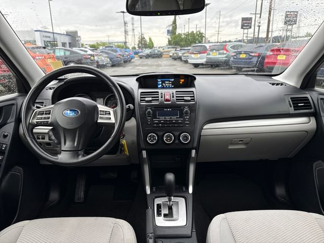 Used 2015 Subaru Forester 2.5i Premium w/ All-Weather Package AWD/4WD image 11