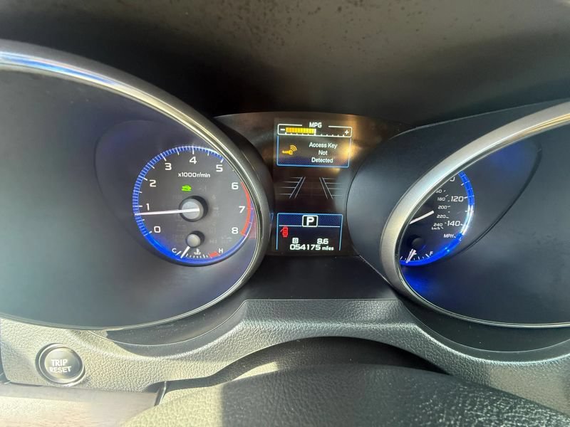 Used 2018 Subaru Outback 2.5i Limited AWD/4WD image 23