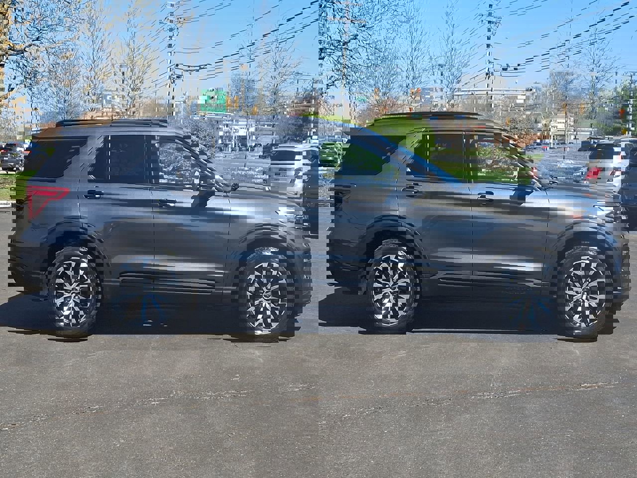 Used 2020 Ford Explorer ST image 26