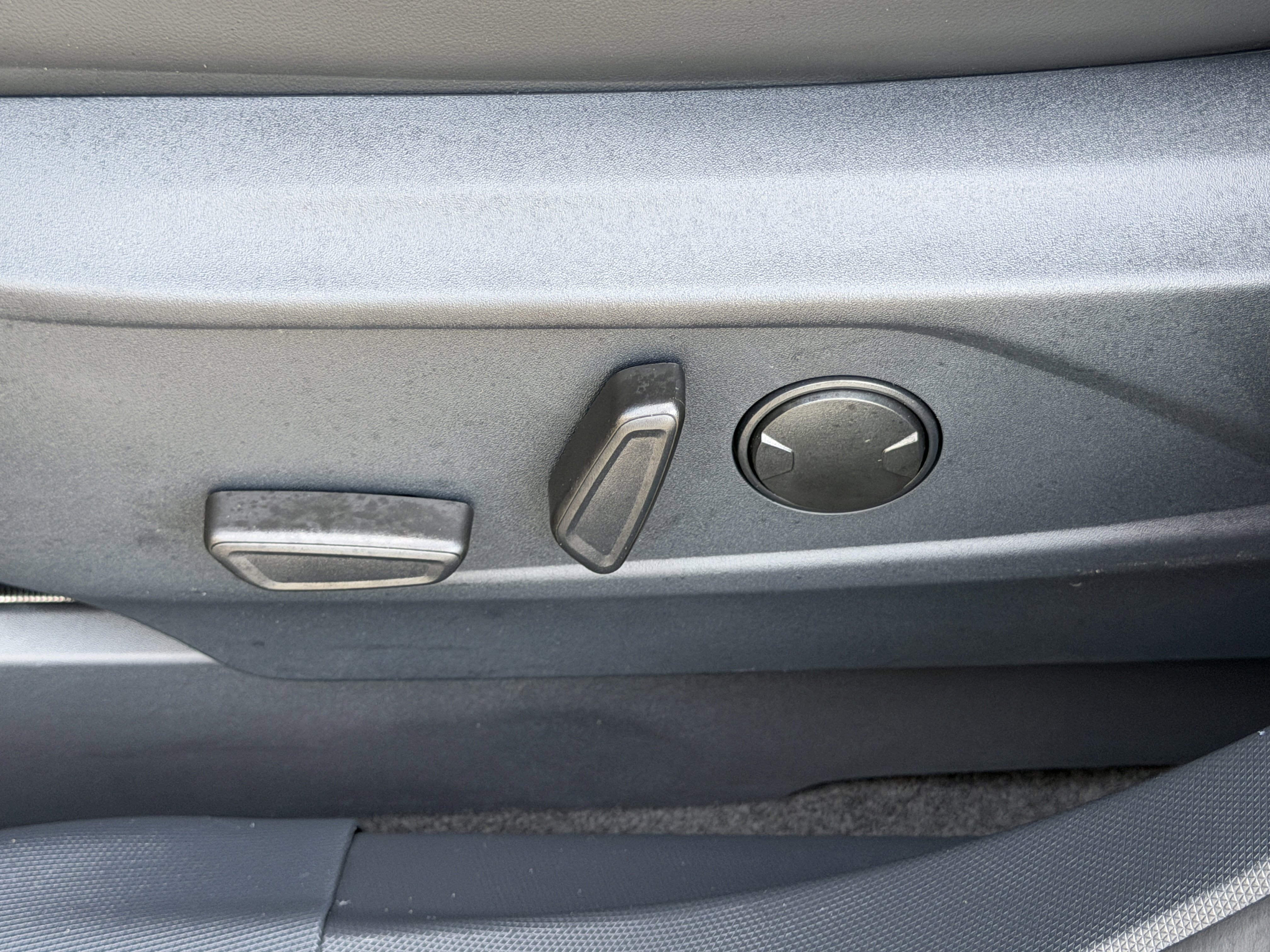 Used 2025 Ford Mustang Mach-E Premium image 13