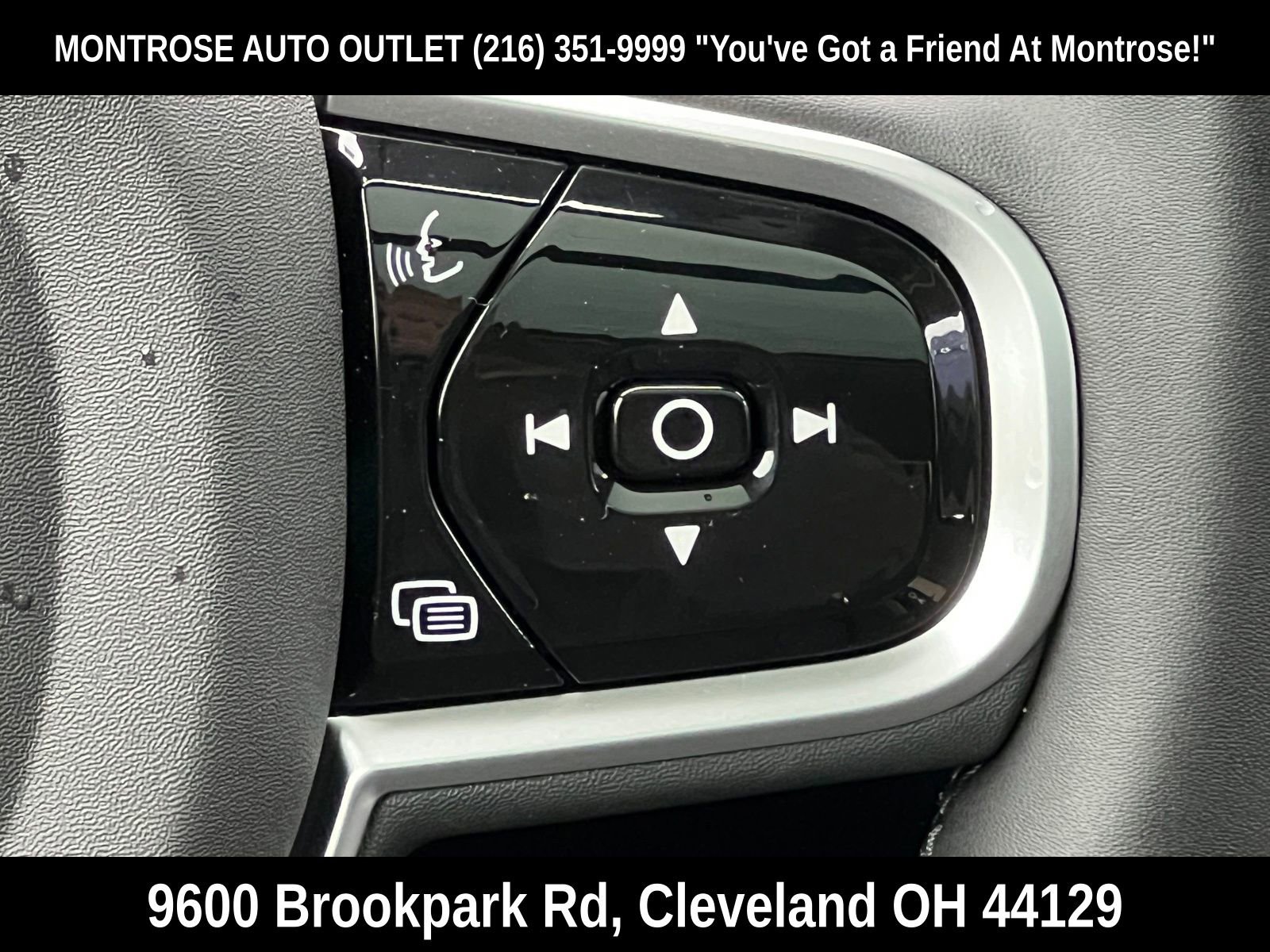 New 2025 Volvo XC90 T8 Core w/ Protection Package Premier image 27