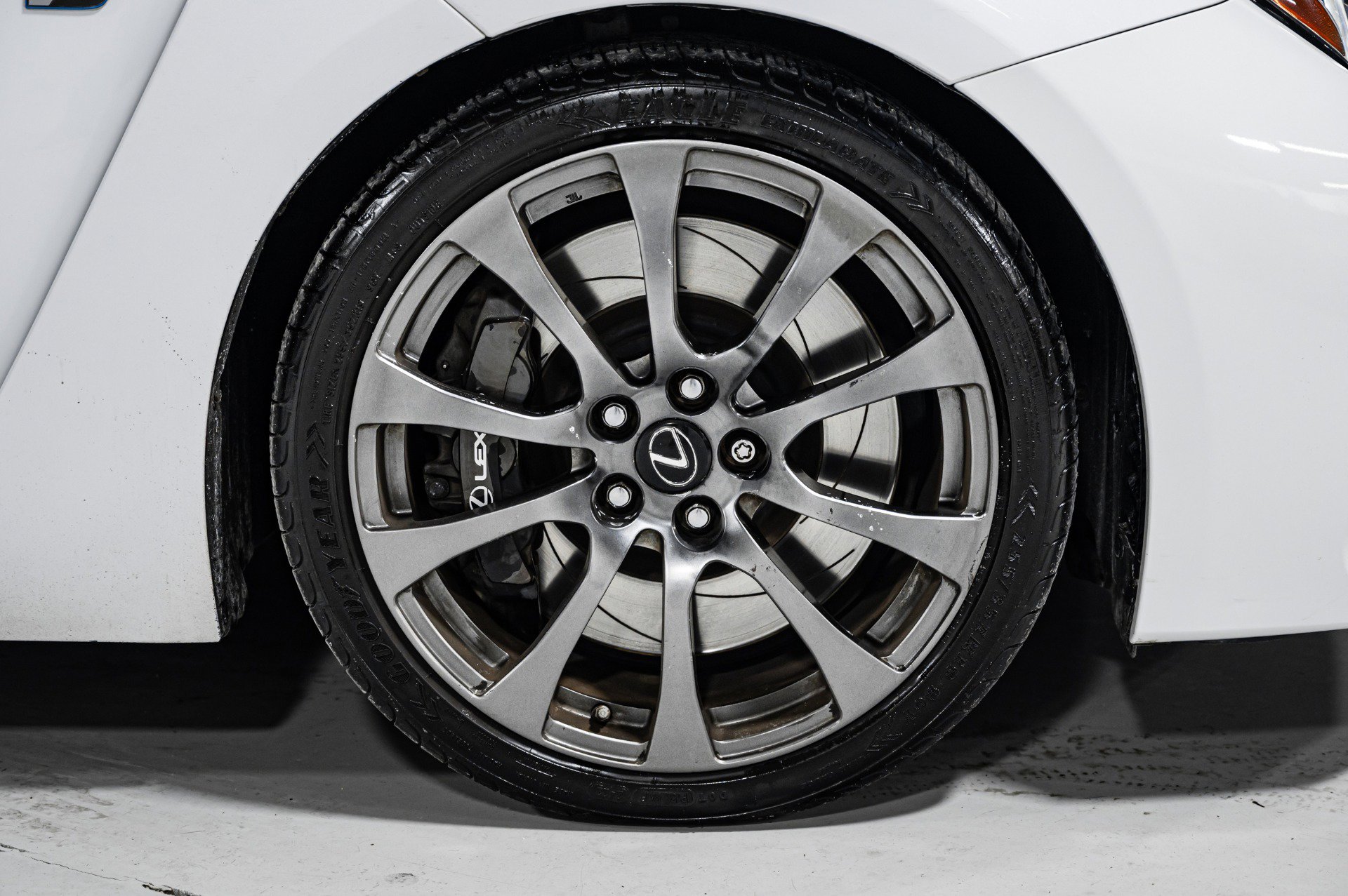 Used 2015 Lexus RC F w/ Premium Package image 12