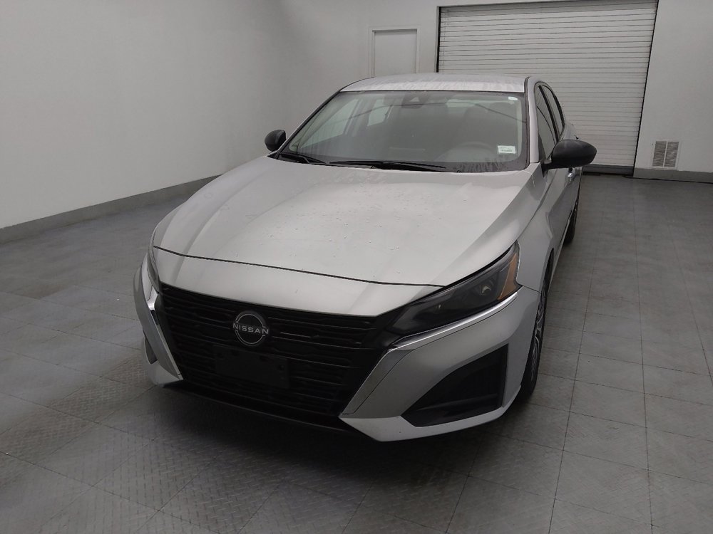 Used 2024 Nissan Altima 2.5 SV image 15