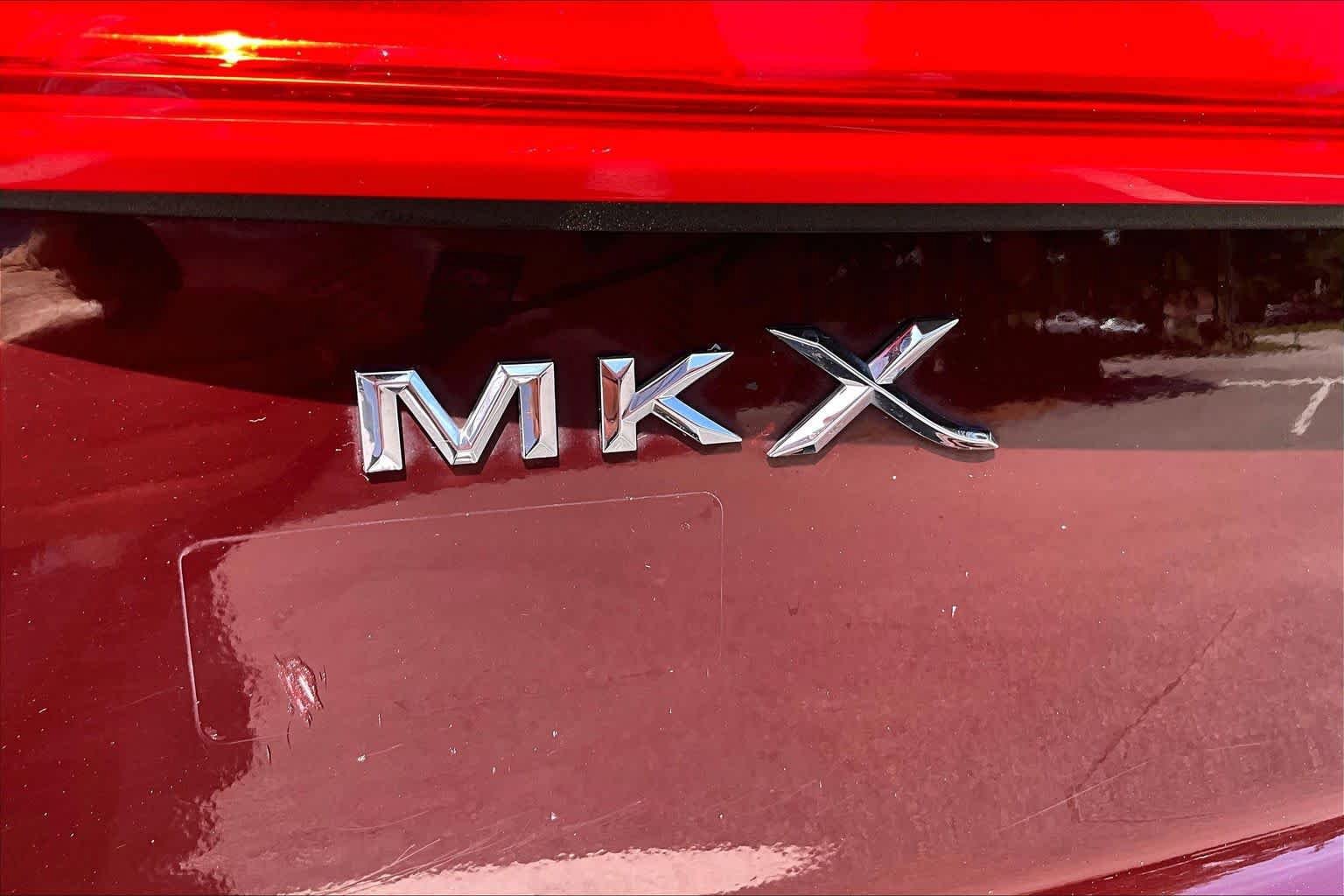 Used 2017 Lincoln MKX Reserve FWD image 10