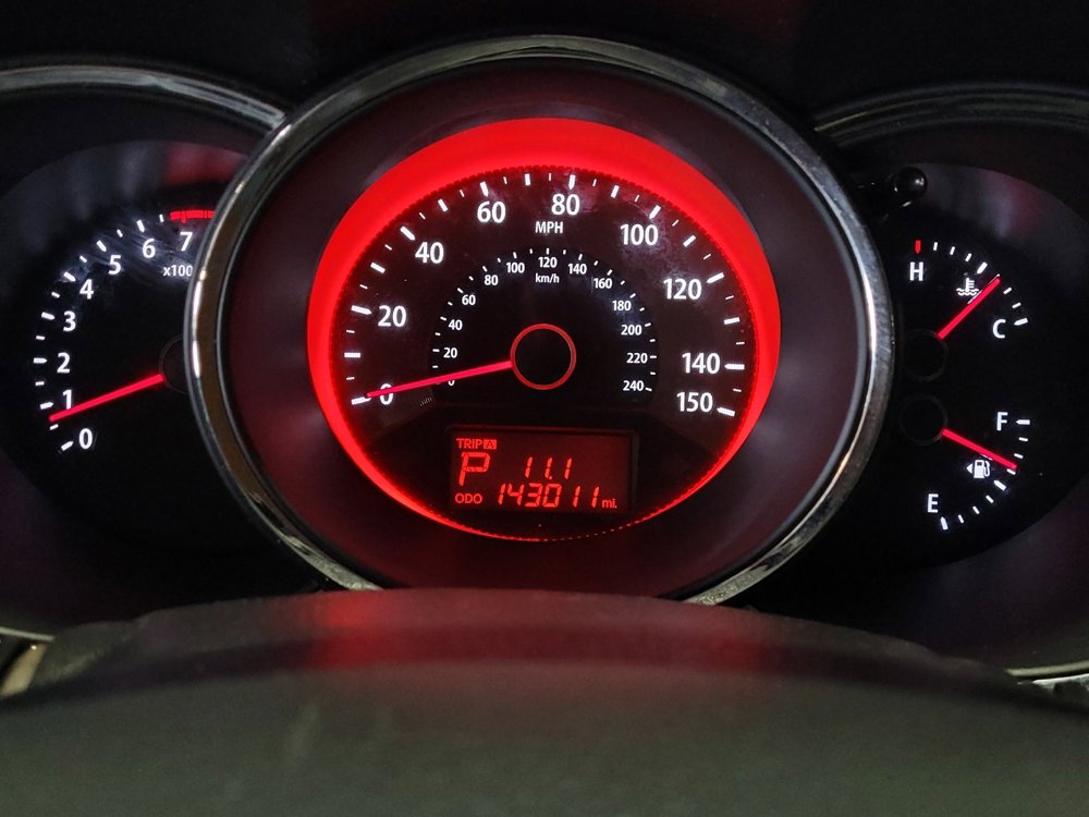 Used 2013 Kia Sorento SX w/ SX Premium Pkg image 23