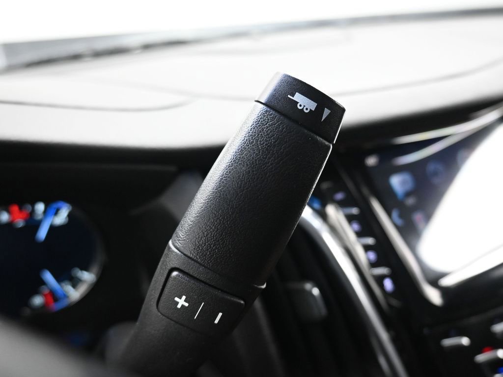 Used 2017 Cadillac Escalade Premium Luxury image 23