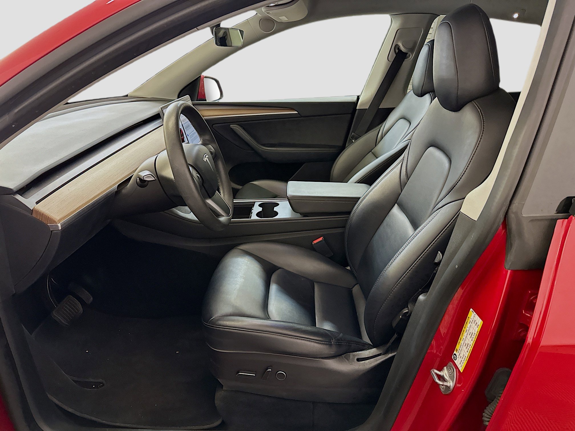 Used 2023 Tesla Model Y Long Range image 13