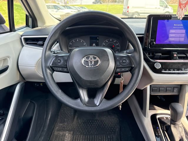 Certified 2024 Toyota Corolla Cross L image 20