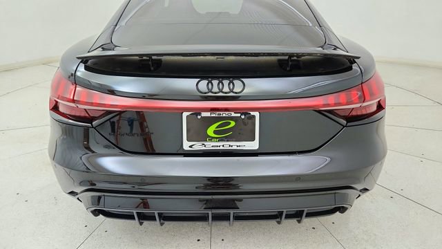 Used 2023 Audi e-tron GT Premium Plus w/ Performance Package image 11