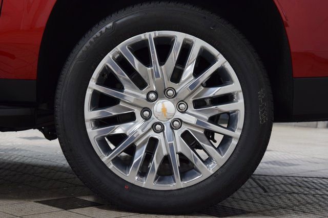 New 2026 Chevrolet Suburban Premier image 29