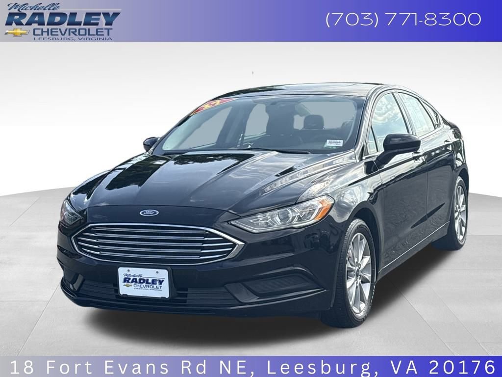 Used 2017 Ford Fusion SE w/ Fusion SE Technology Package
