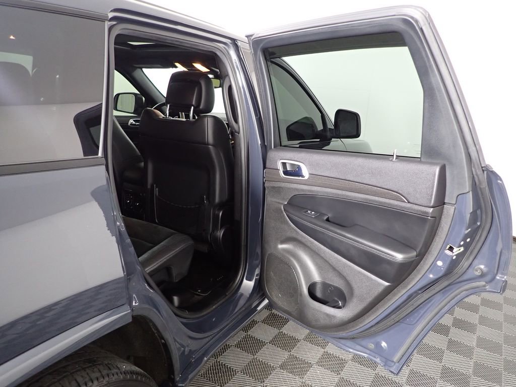 Used 2018 Jeep Grand Cherokee Altitude image 38