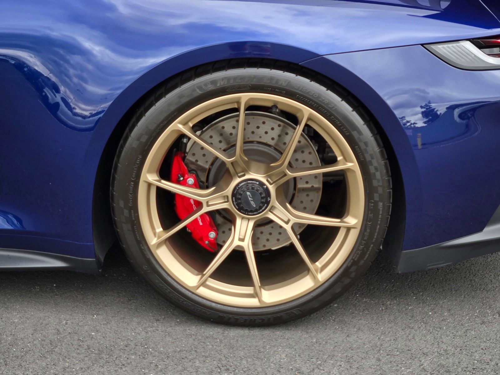 Certified 2024 Porsche 911 GT3 RWD image 11