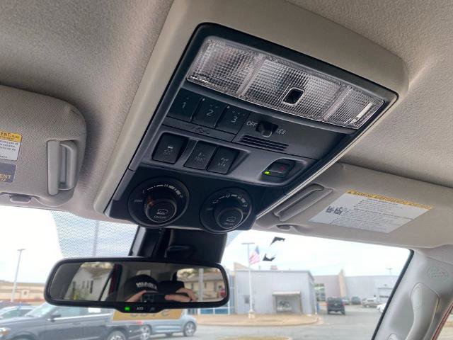 Used 2024 Toyota 4Runner TRD Off-Road Premium image 25