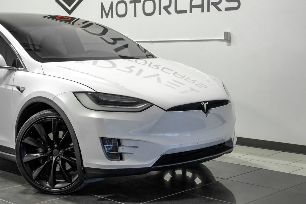 Used 2021 Tesla Model X Long Range AWD/4WD image 7