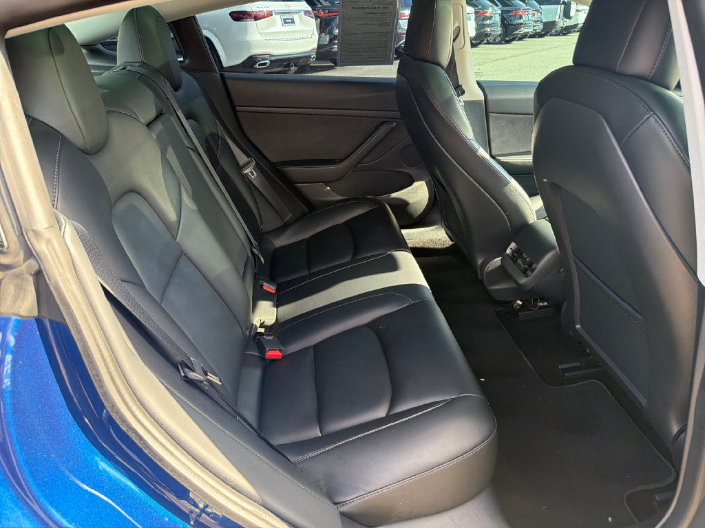 Used 2021 Tesla Model 3 Standard Range Plus RWD image 15
