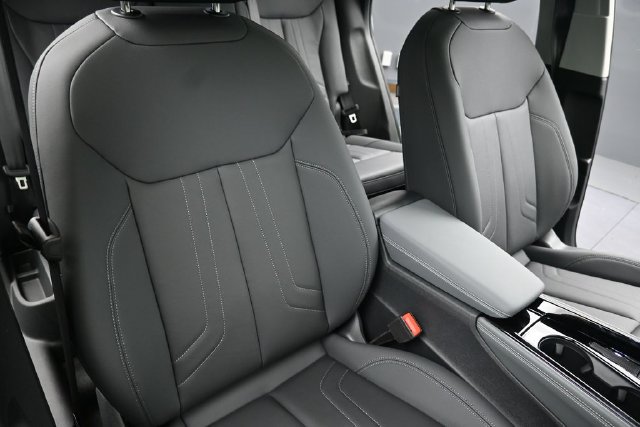 New 2026 Audi Q3 quattro 2.0T AWD/4WD image 14