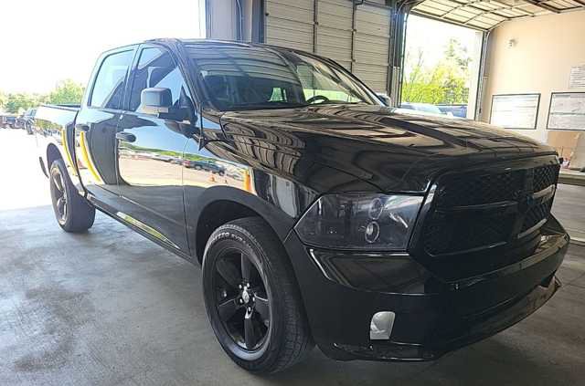 Used 2014 RAM 1500 Express w/ Black Ram 1500 Express Group RWD image 5