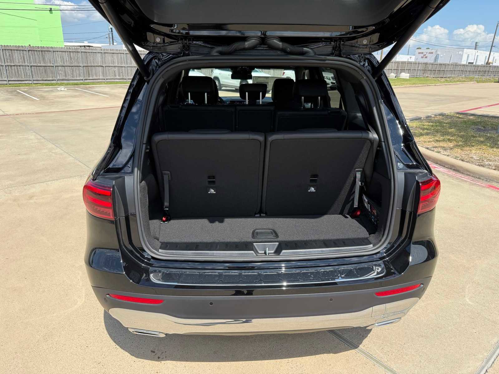 New 2026 Mercedes-Benz GLB 250 image 28
