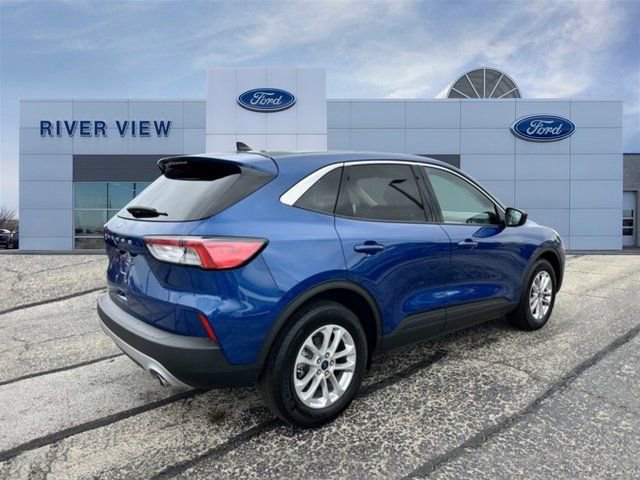 Used 2022 Ford Escape SE FWD image 6